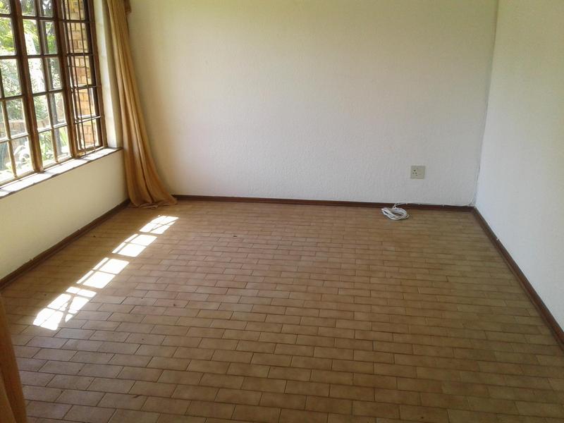 2 Bedroom Property for Sale in Port Edward KwaZulu-Natal