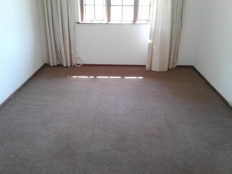 2 Bedroom Property for Sale in Port Edward KwaZulu-Natal