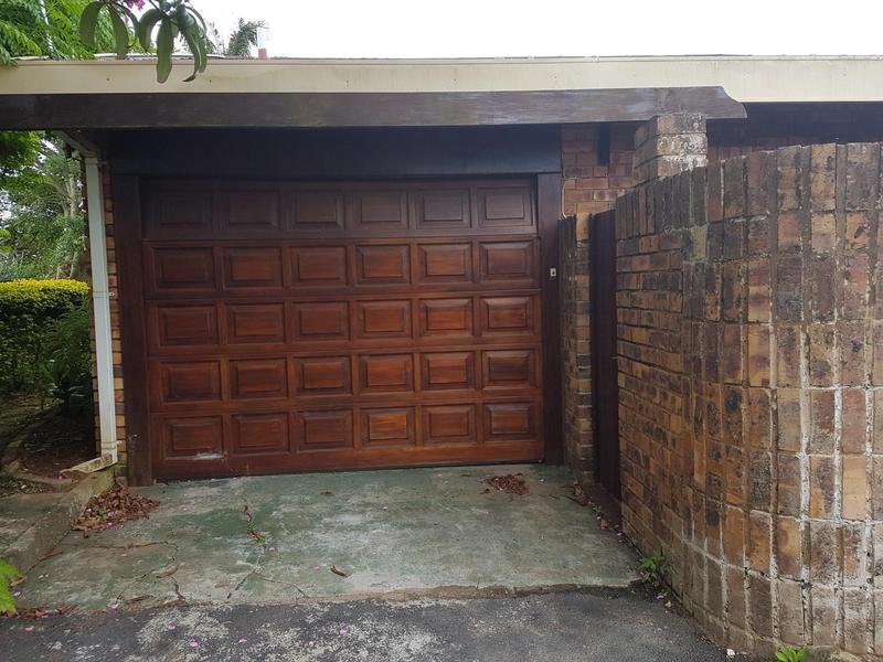 2 Bedroom Property for Sale in Port Edward KwaZulu-Natal