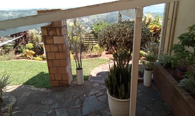 3 Bedroom Property for Sale in Montclair KwaZulu-Natal