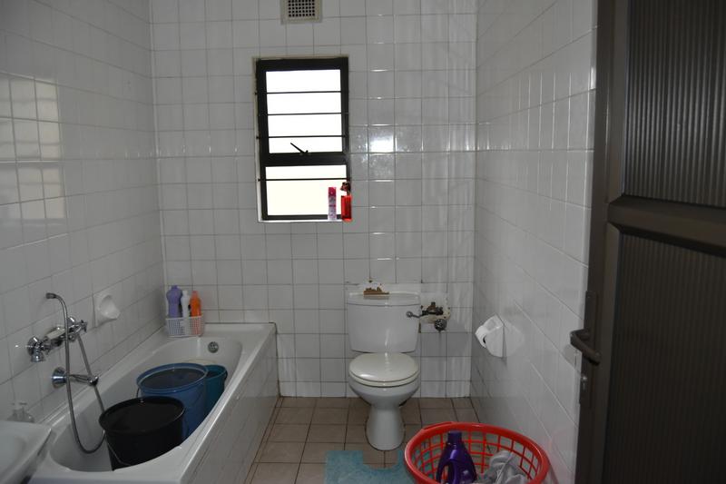 3 Bedroom Property for Sale in Umzinto KwaZulu-Natal