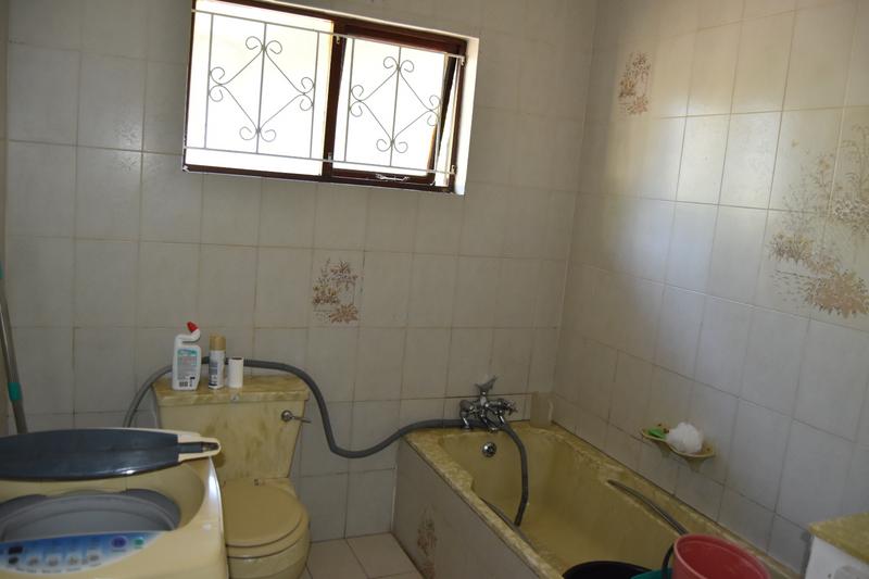 4 Bedroom Property for Sale in Umzinto KwaZulu-Natal