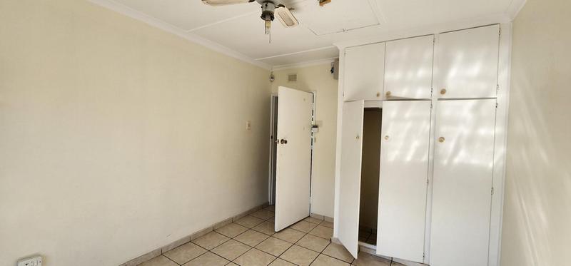 2 Bedroom Property for Sale in Umkomaas KwaZulu-Natal