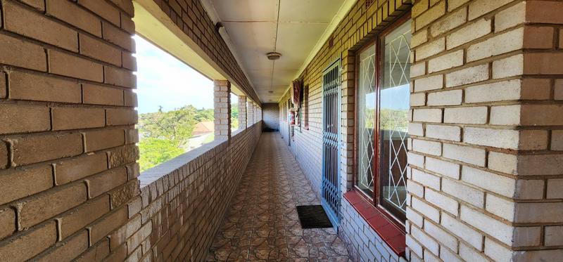 2 Bedroom Property for Sale in Umkomaas KwaZulu-Natal
