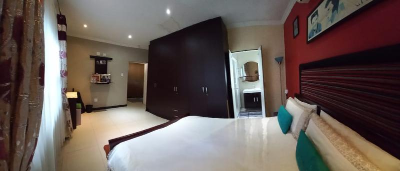 5 Bedroom Property for Sale in Westville KwaZulu-Natal