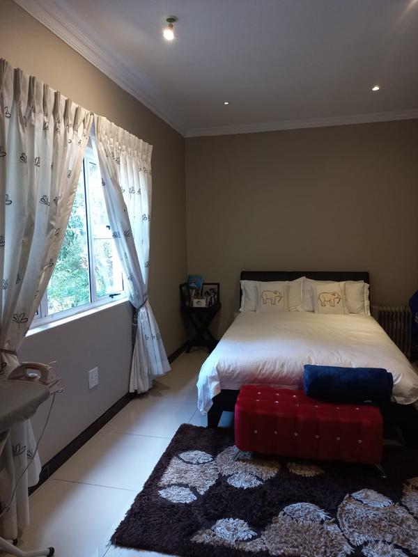 5 Bedroom Property for Sale in Westville KwaZulu-Natal