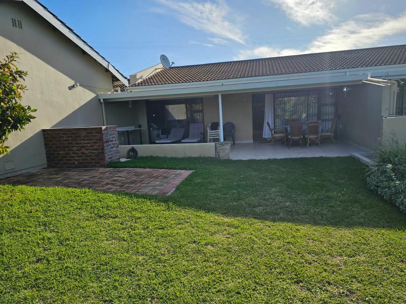 2 Bedroom Property for Sale in Scottburgh South KwaZulu-Natal