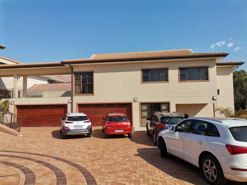 4 Bedroom Property for Sale in Amanzimtoti KwaZulu-Natal