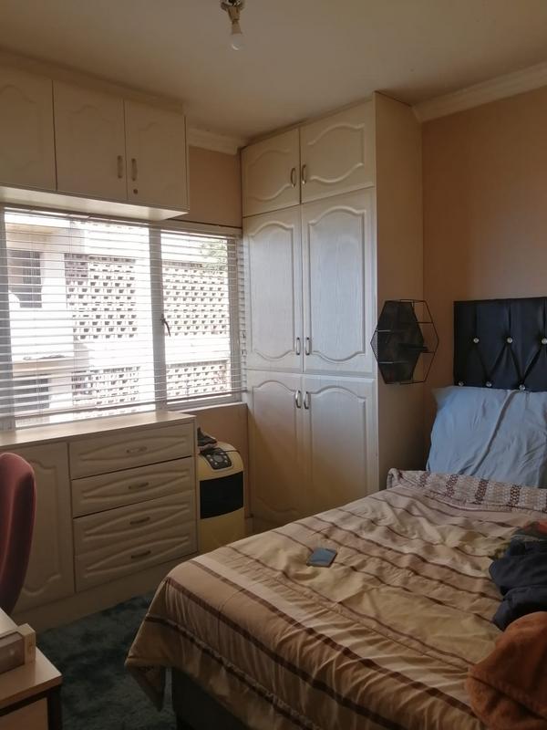 2 Bedroom Property for Sale in Isipingo Beach KwaZulu-Natal