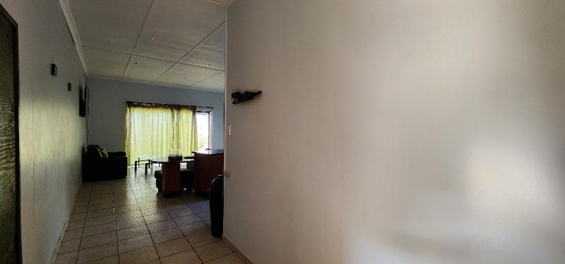 To Let 3 Bedroom Property for Rent in Widenham KwaZulu-Natal