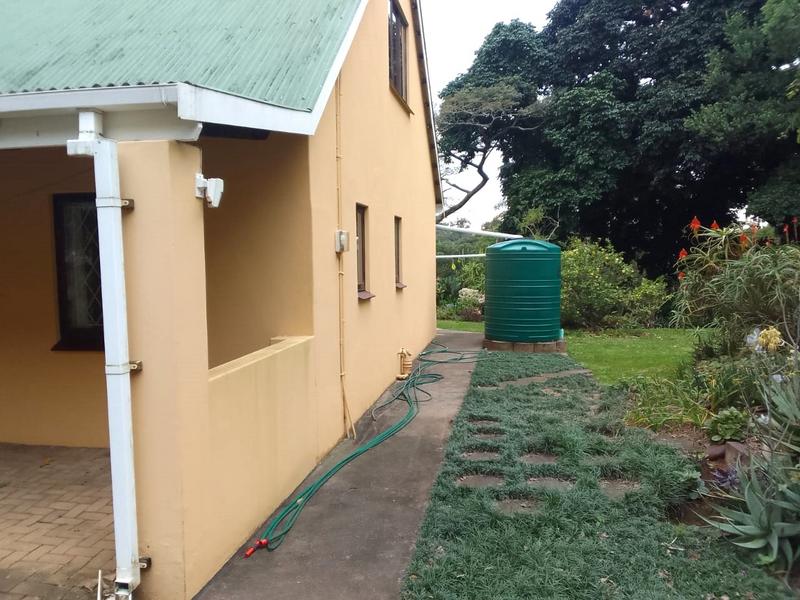 3 Bedroom Property for Sale in Umtentweni KwaZulu-Natal