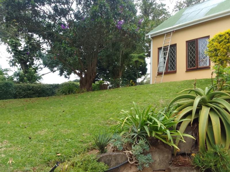 3 Bedroom Property for Sale in Umtentweni KwaZulu-Natal