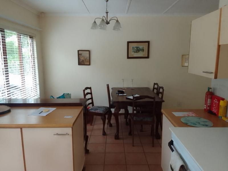 3 Bedroom Property for Sale in Umtentweni KwaZulu-Natal