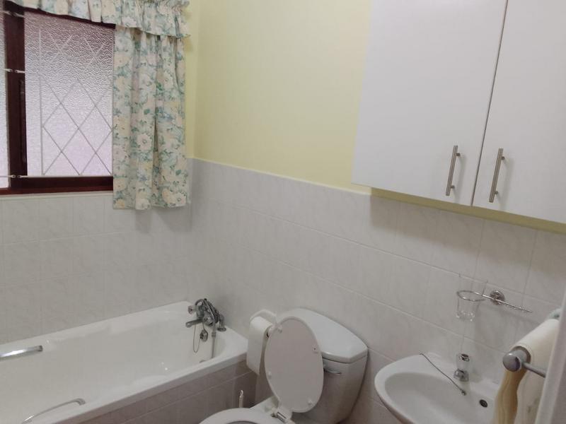 3 Bedroom Property for Sale in Umtentweni KwaZulu-Natal