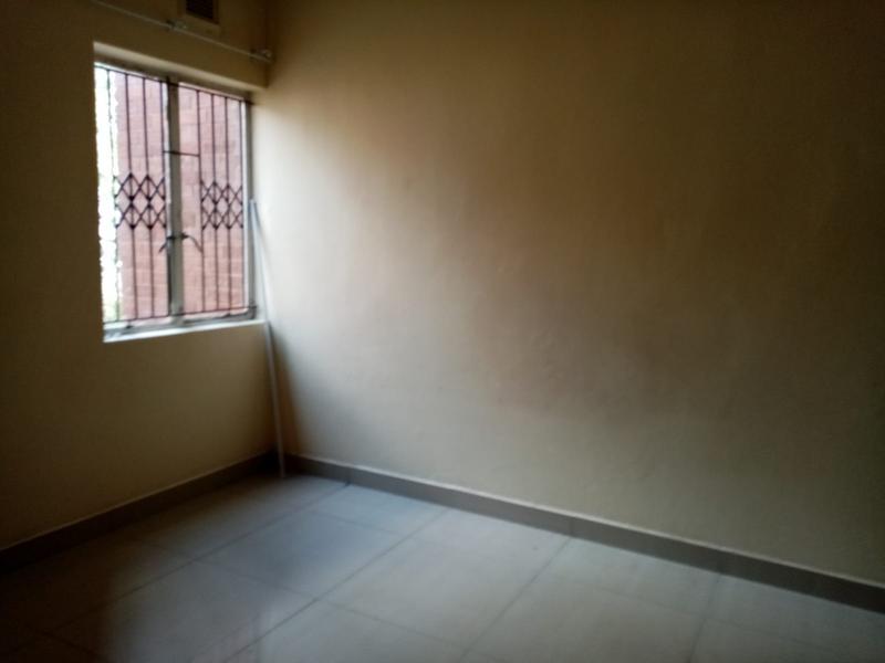 To Let 1 Bedroom Property for Rent in Clermont KwaZulu-Natal