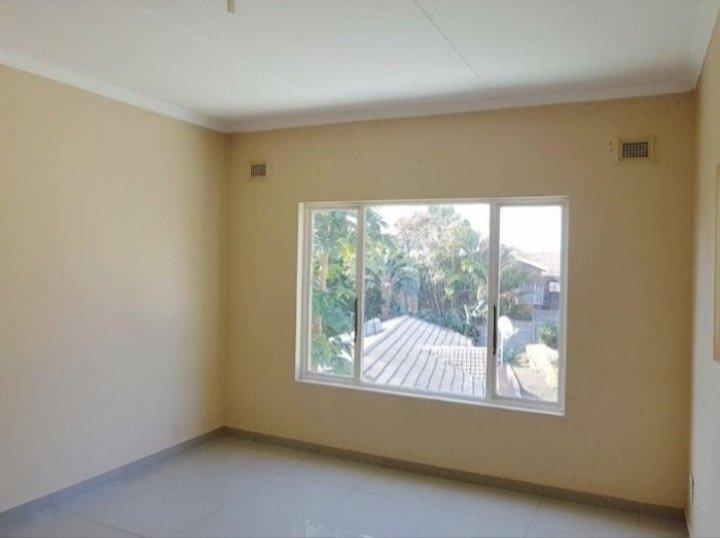6 Bedroom Property for Sale in Mithanagar KwaZulu-Natal