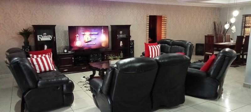 4 Bedroom Property for Sale in Mpolweni KwaZulu-Natal