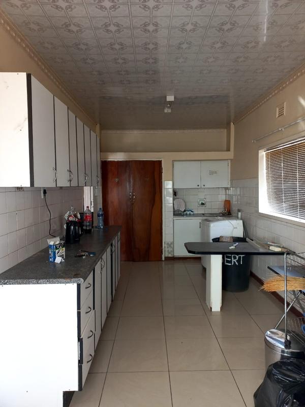 6 Bedroom Property for Sale in Hyde Park KwaZulu-Natal