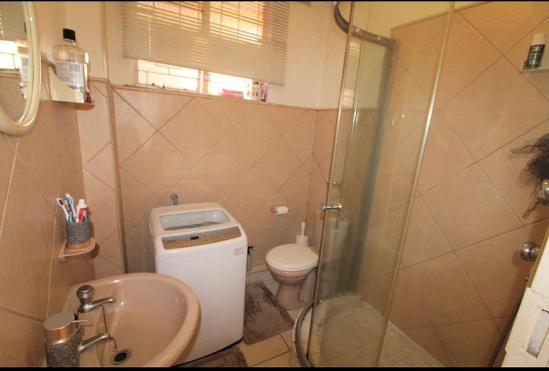 2 Bedroom Property for Sale in Malvern KwaZulu-Natal