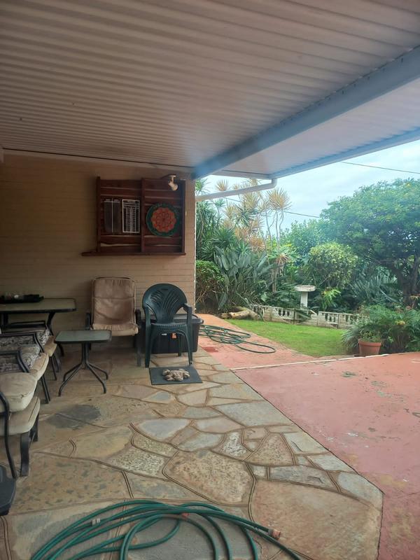 5 Bedroom Property for Sale in Umkomaas KwaZulu-Natal