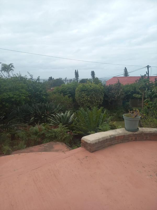 5 Bedroom Property for Sale in Umkomaas KwaZulu-Natal