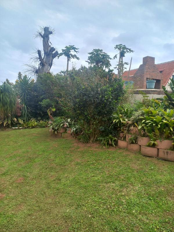 5 Bedroom Property for Sale in Umkomaas KwaZulu-Natal