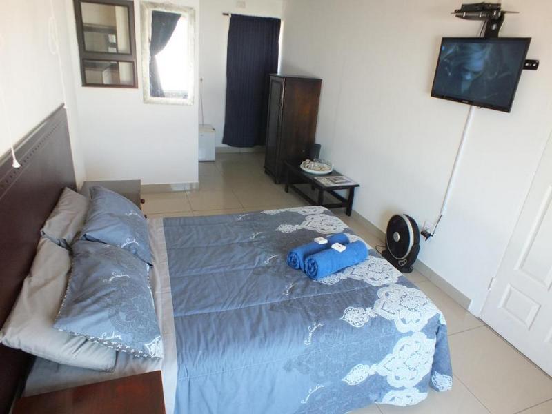 To Let 1 Bedroom Property for Rent in Umkomaas KwaZulu-Natal