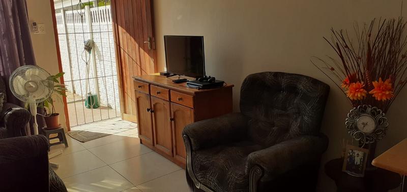 2 Bedroom Property for Sale in Morningside KwaZulu-Natal