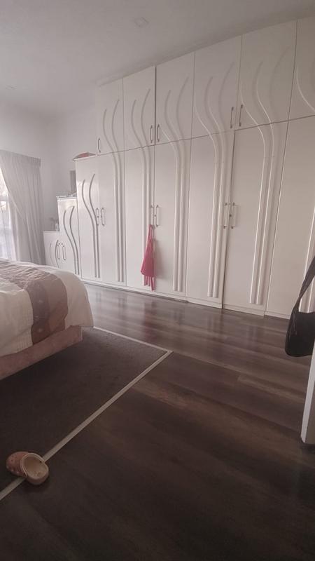 4 Bedroom Property for Sale in Mountain Rise KwaZulu-Natal