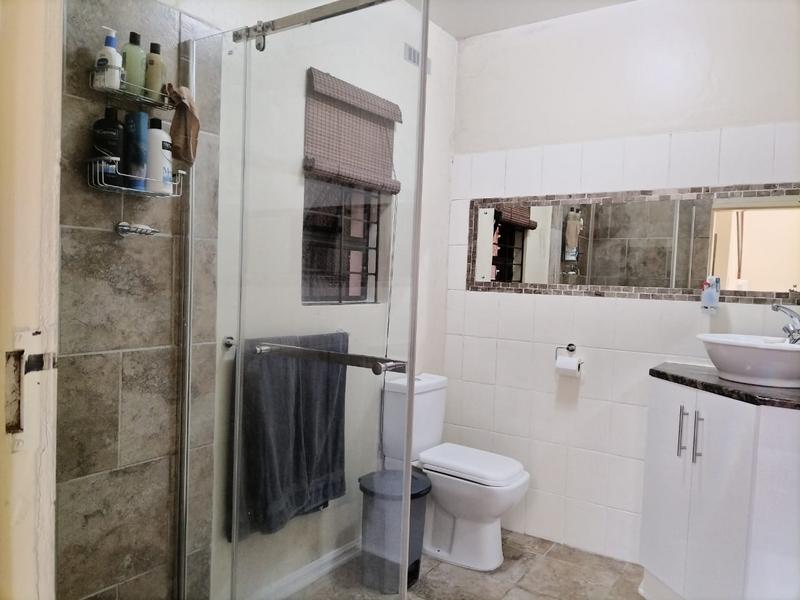 2 Bedroom Property for Sale in Pinetown KwaZulu-Natal