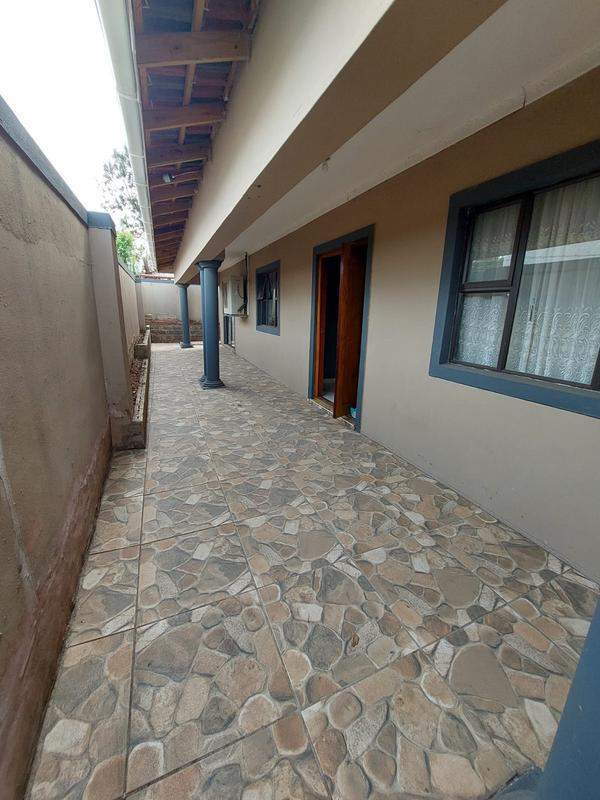 4 Bedroom Property for Sale in Mpumalanga KwaZulu-Natal