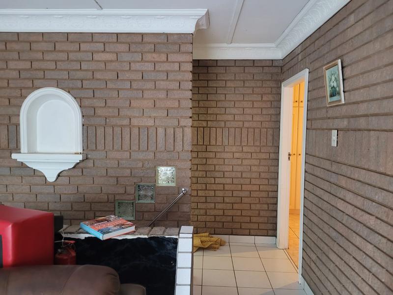 4 Bedroom Property for Sale in Sea Cow Lake KwaZulu-Natal