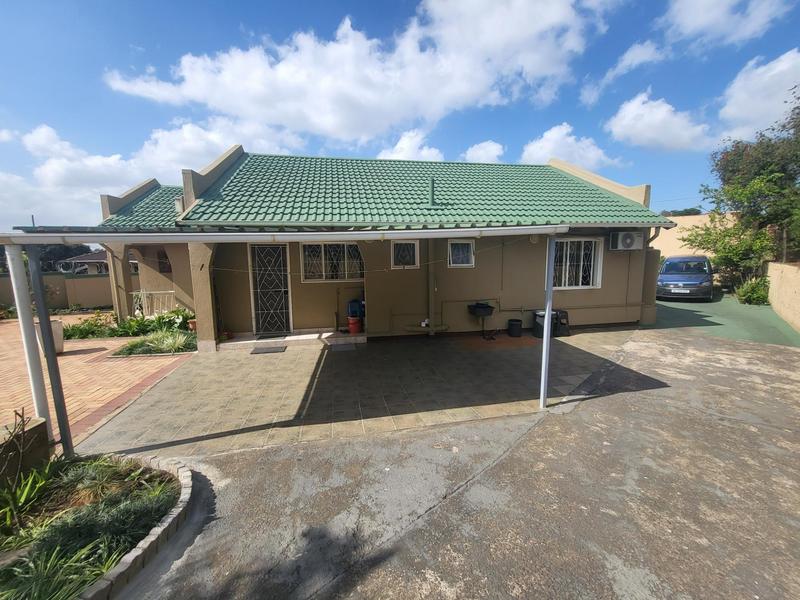 4 Bedroom Property for Sale in Brindhaven KwaZulu-Natal