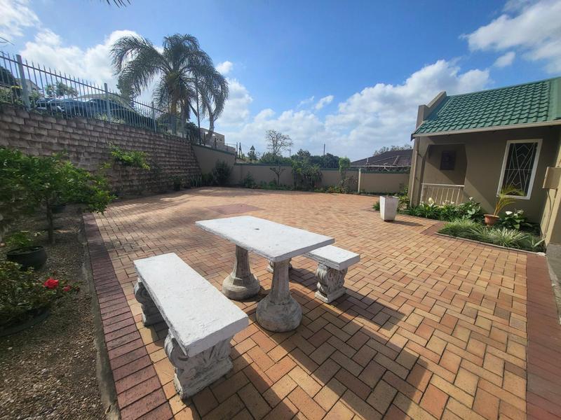 4 Bedroom Property for Sale in Brindhaven KwaZulu-Natal