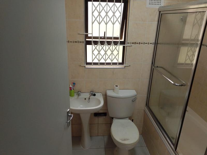 2 Bedroom Property for Sale in Woodhaven KwaZulu-Natal