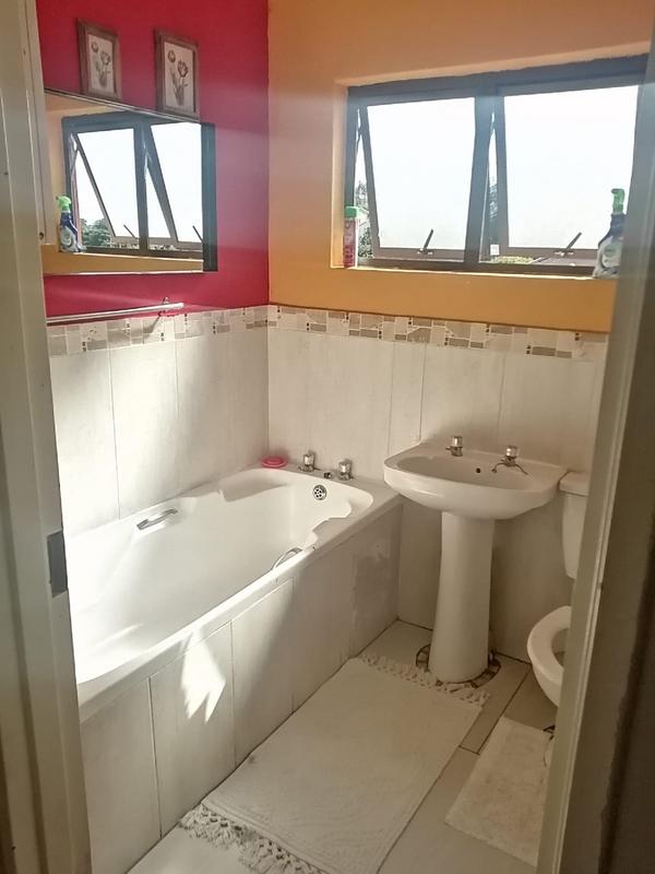 2 Bedroom Property for Sale in Pinetown KwaZulu-Natal