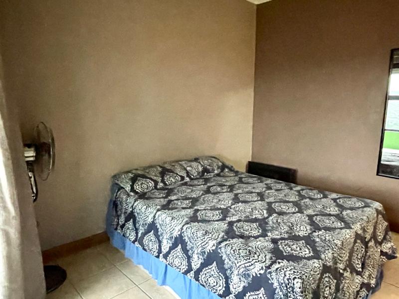 1 Bedroom Property for Sale in Palmiet KwaZulu-Natal
