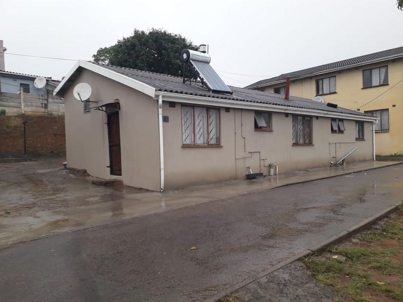 2 Bedroom Property for Sale in Kwadabeka KwaZulu-Natal