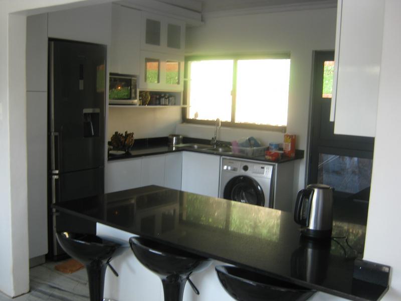 3 Bedroom Property for Sale in Amanzimtoti KwaZulu-Natal