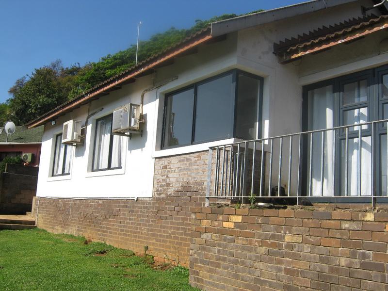 3 Bedroom Property for Sale in Amanzimtoti KwaZulu-Natal