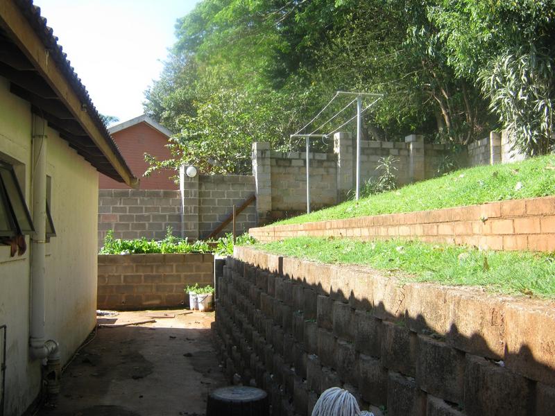 3 Bedroom Property for Sale in Amanzimtoti KwaZulu-Natal