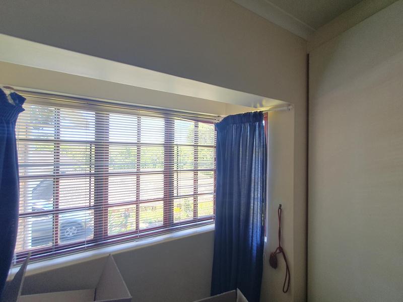 3 Bedroom Property for Sale in Southport KwaZulu-Natal