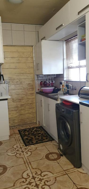 1 Bedroom Property for Sale in Pinetown KwaZulu-Natal