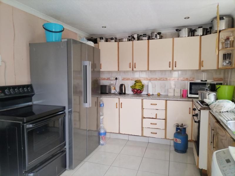 3 Bedroom Property for Sale in Kwamashu KwaZulu-Natal