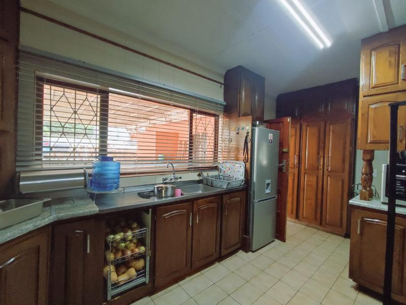 4 Bedroom Property for Sale in Yellowwood Park KwaZulu-Natal