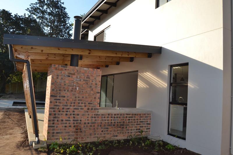 3 Bedroom Property for Sale in Kloof KwaZulu-Natal