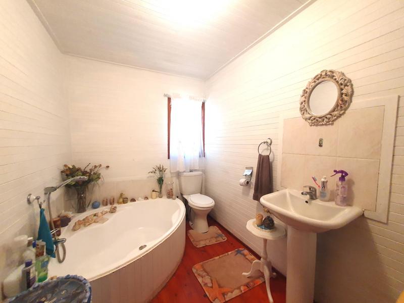 2 Bedroom Property for Sale in Hibberdene KwaZulu-Natal