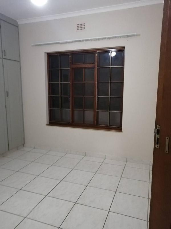 2 Bedroom Property for Sale in Umkomaas KwaZulu-Natal