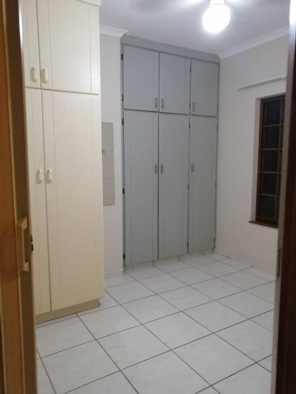 2 Bedroom Property for Sale in Umkomaas KwaZulu-Natal