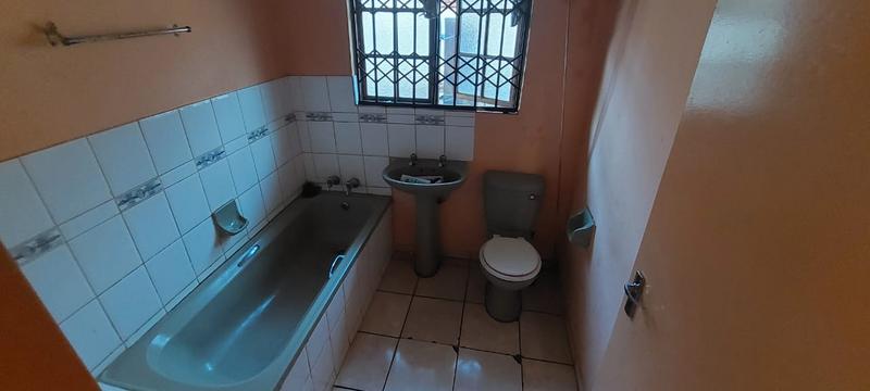 To Let 3 Bedroom Property for Rent in Umhlathuze KwaZulu-Natal